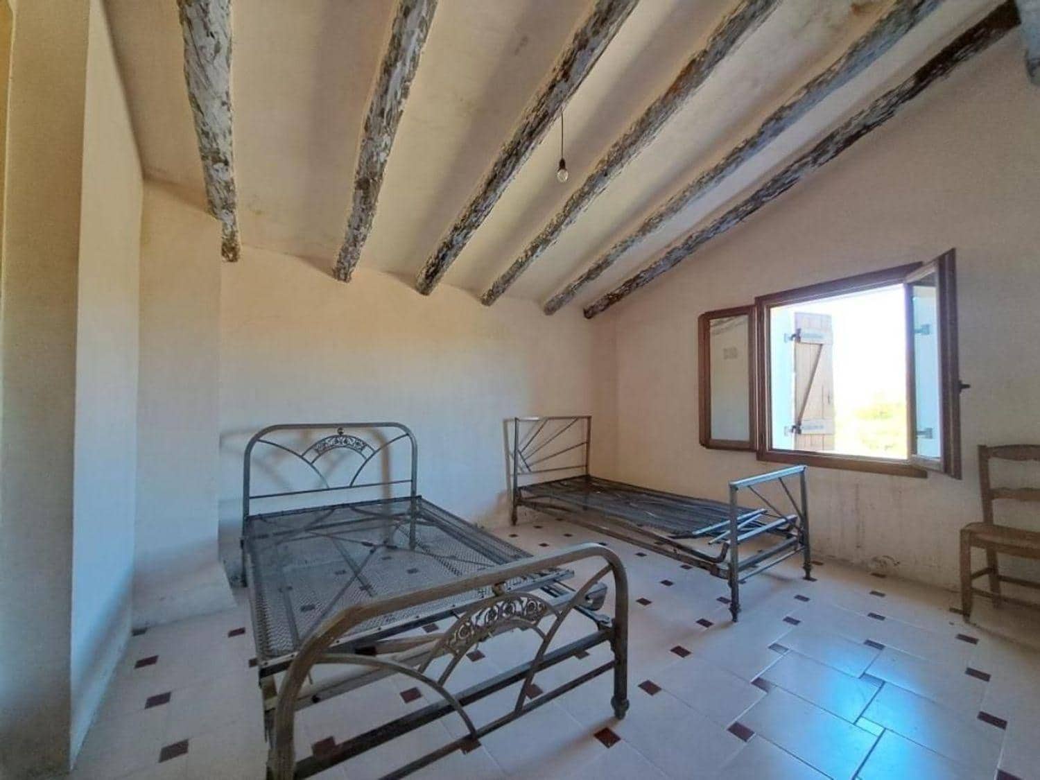 4 bedroom Finca/Country House for sale in Valderrobres - € 336,000 (Ref: 10124610)