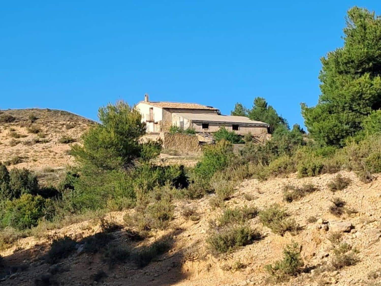 4 bedroom Finca/Country House for sale in Valderrobres - € 336,000 (Ref: 10124610)