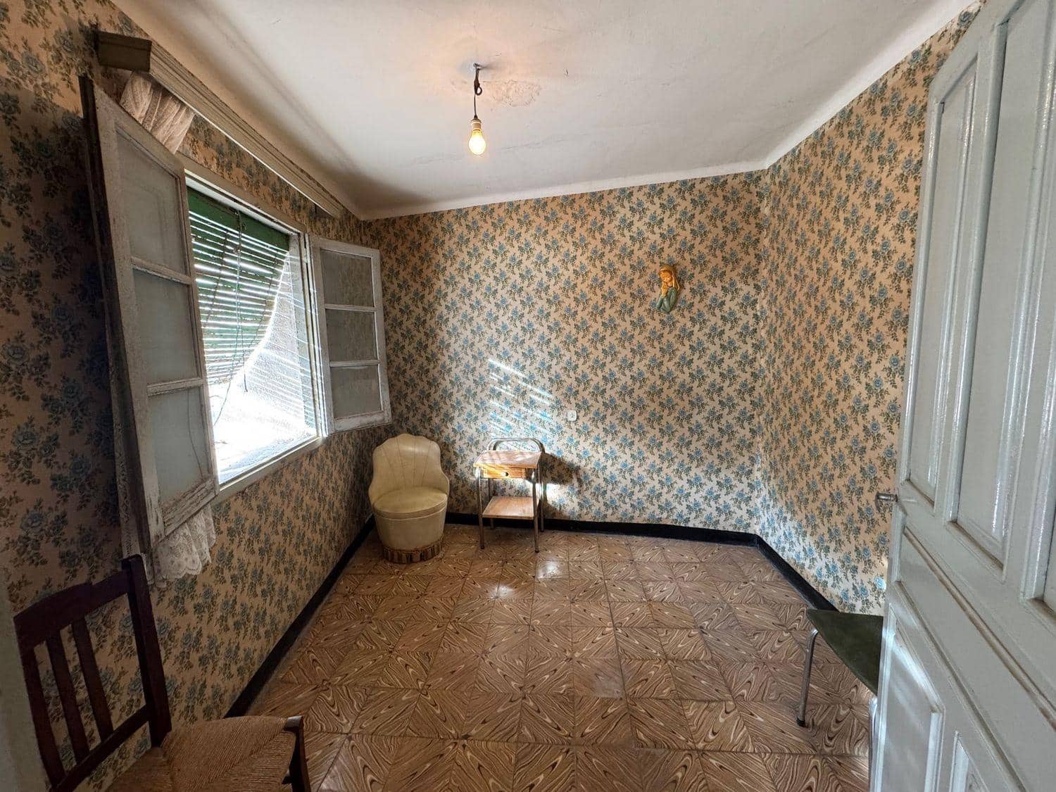 4 quarto Casa em Banda para venda em Valdeltormo com garagem - 64 000 € (Ref: 10124611)