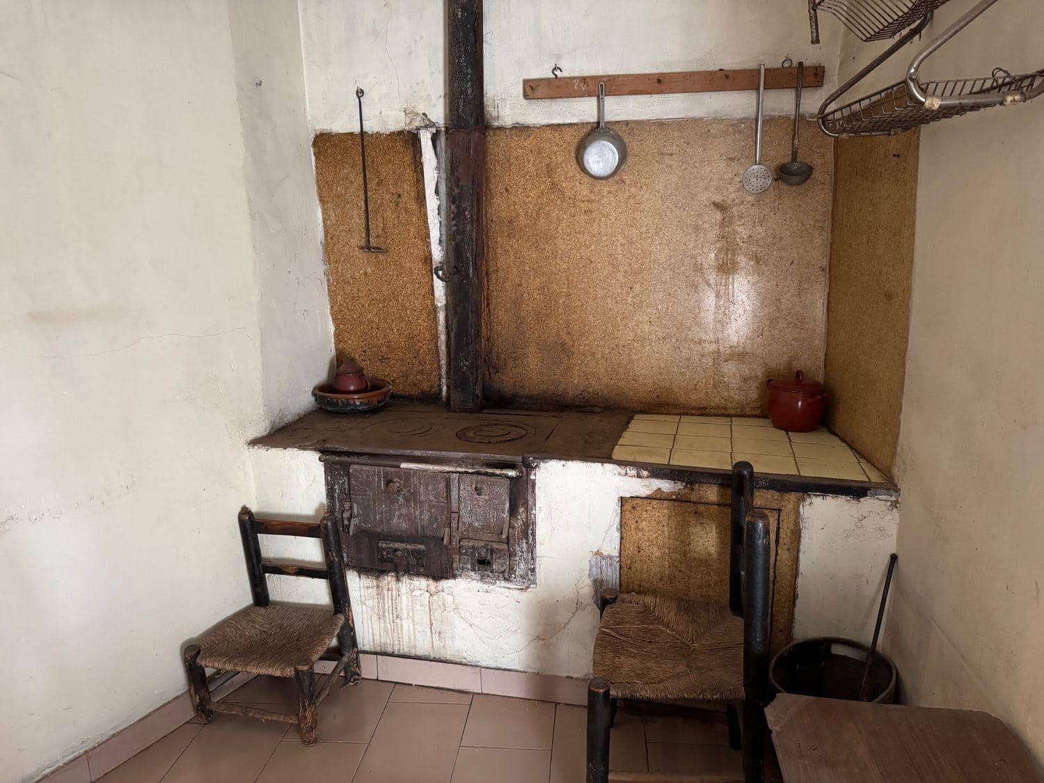 4 quarto Casa em Banda para venda em Valdeltormo com garagem - 64 000 € (Ref: 10124611)