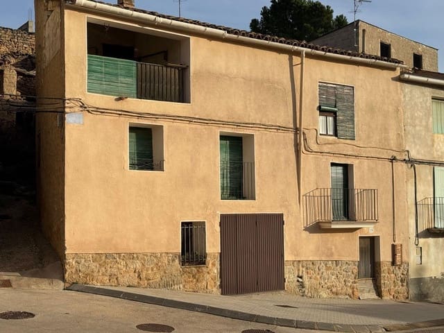 4 quarto Casa em Banda para venda em Valdeltormo com garagem - 64 000 € (Ref: 10124611)