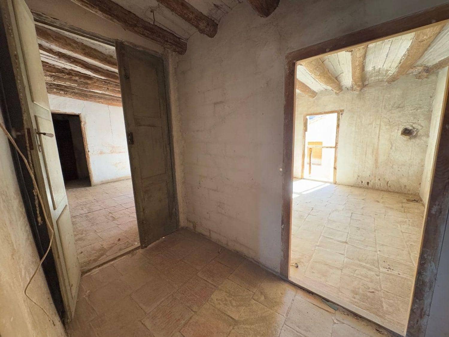 4 soveværelse Byhus til salg i Castelseras - € 95.000 (Ref: 10124617)
