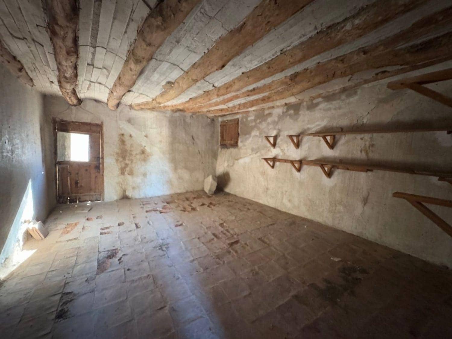 4 soveværelse Byhus til salg i Castelseras - € 95.000 (Ref: 10124617)
