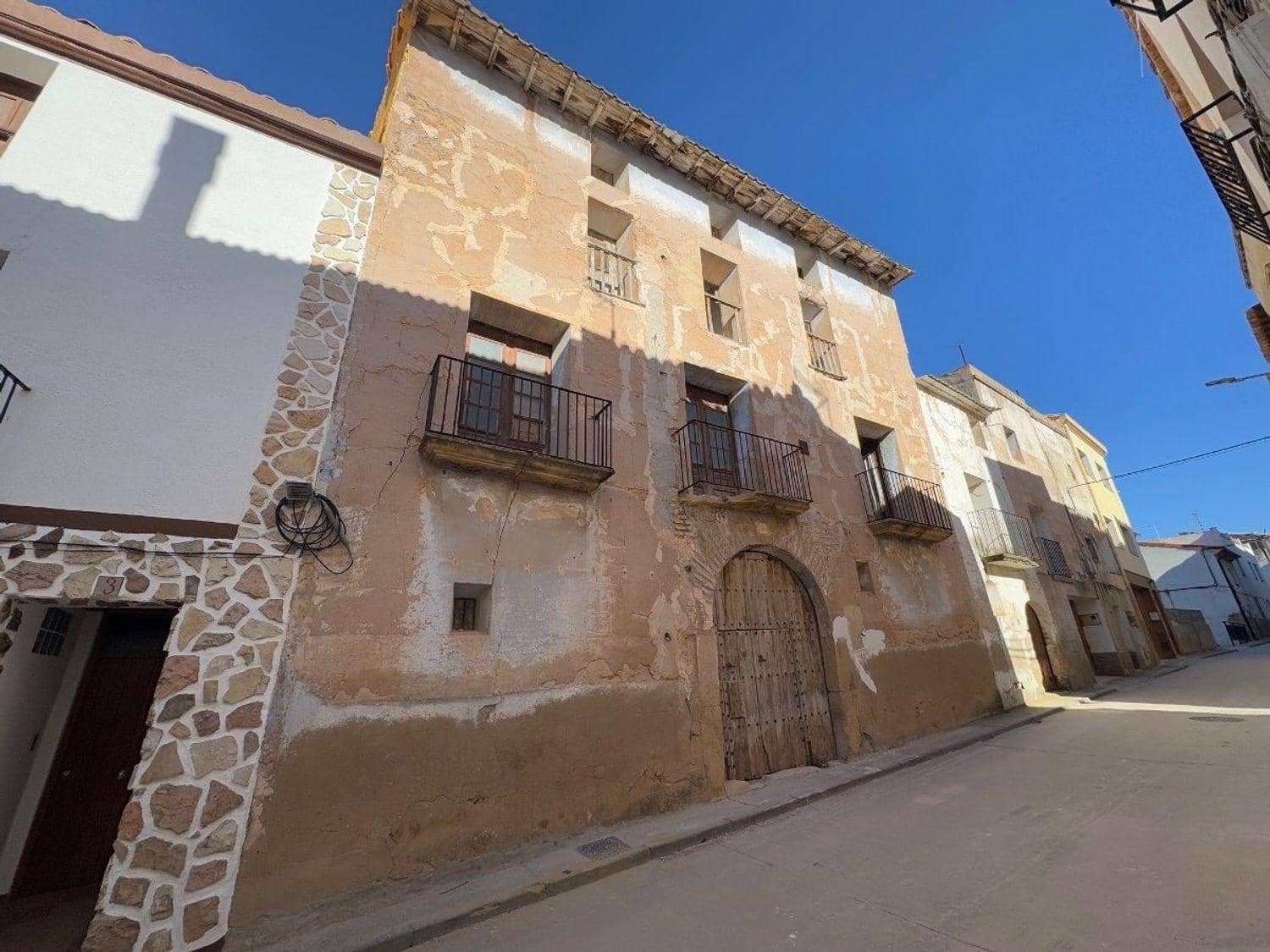 4 soveværelse Byhus til salg i Castelseras - € 95.000 (Ref: 10124617)