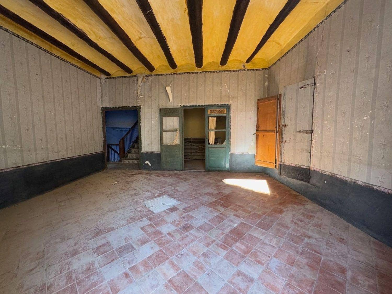 4 soveværelse Byhus til salg i Castelseras - € 95.000 (Ref: 10124617)