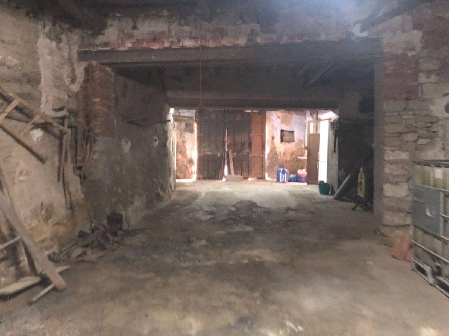 Casa de 4 habitaciones en Valdeltormo en venta con garaje - 99.000 € (Ref: 10124621)