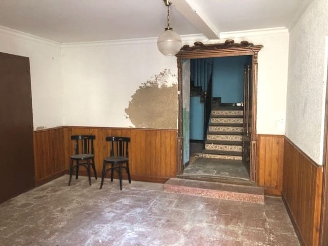 4 quarto Casa em Banda para venda em Valdeltormo com garagem - 99 000 € (Ref: 10124621)