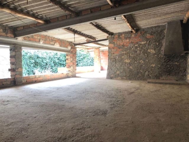 4 quarto Casa em Banda para venda em Valdeltormo com garagem - 99 000 € (Ref: 10124621)