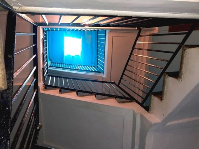 4 quarto Casa em Banda para venda em Valdeltormo com garagem - 99 000 € (Ref: 10124621)