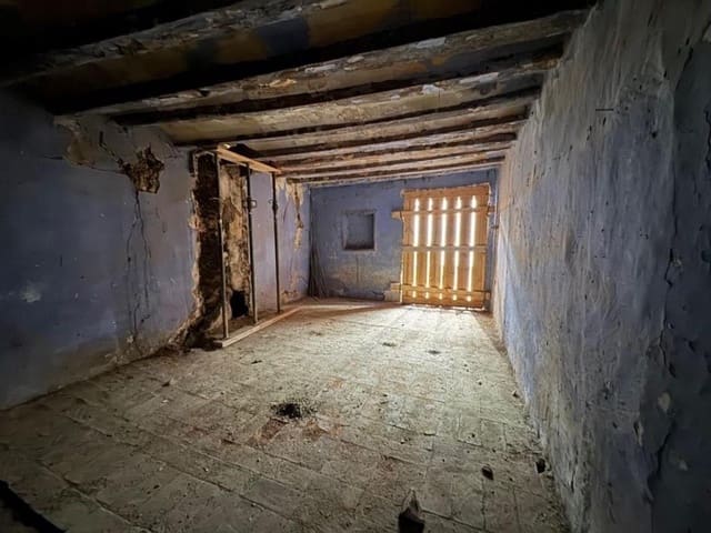 Casa em Banda para venda em Ráfales com garagem - 64 000 € (Ref: 10124623)