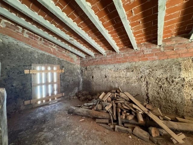 Casa em Banda para venda em Ráfales com garagem - 64 000 € (Ref: 10124623)