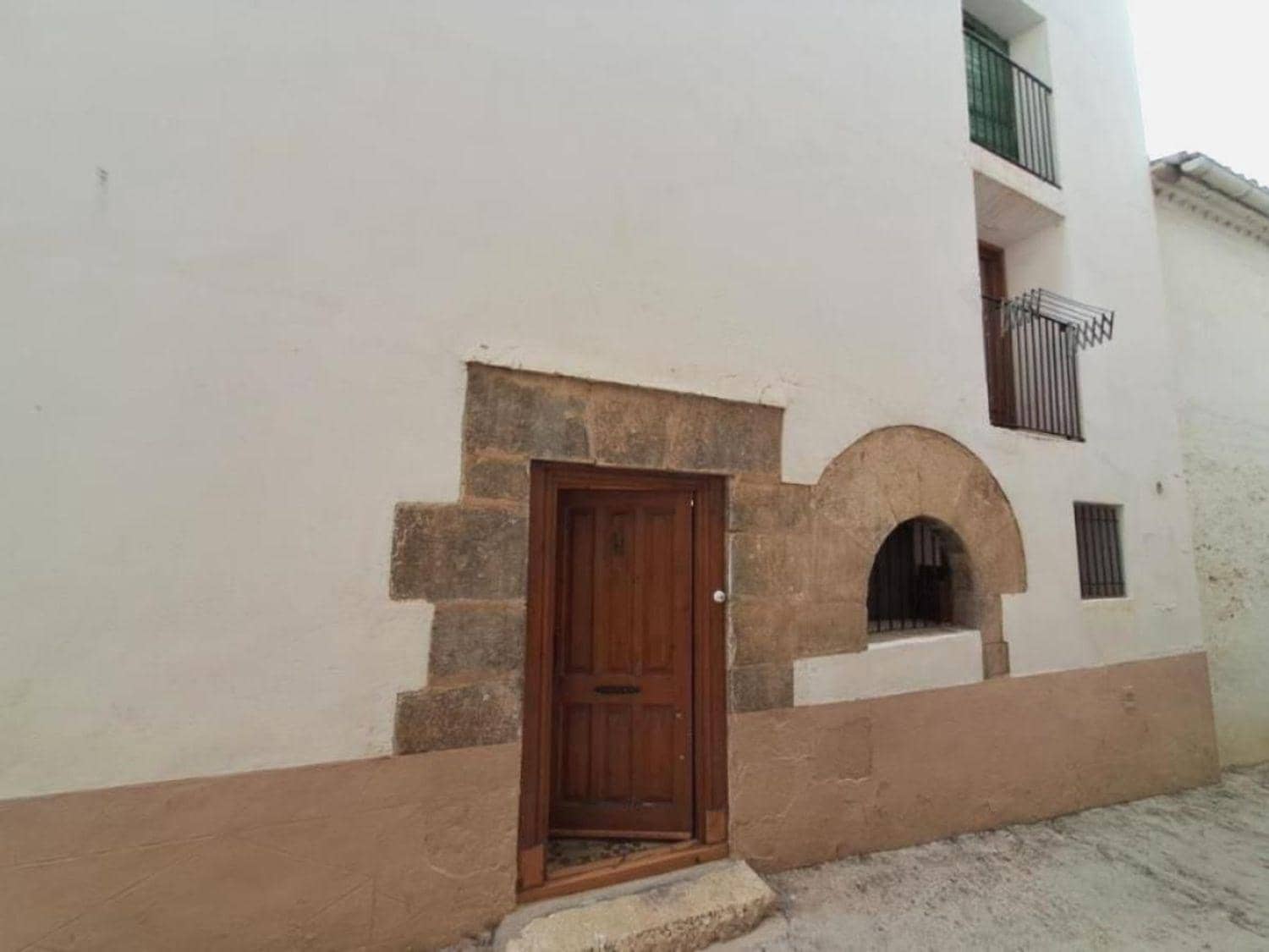 6 soveværelse Byhus til salg i Penarroya de Tastavins - € 165.000 (Ref: 10124627)