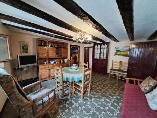 6 soveværelse Byhus til salg i Peñarroya de Tastavins - € 165.000 (Ref: 10124627)