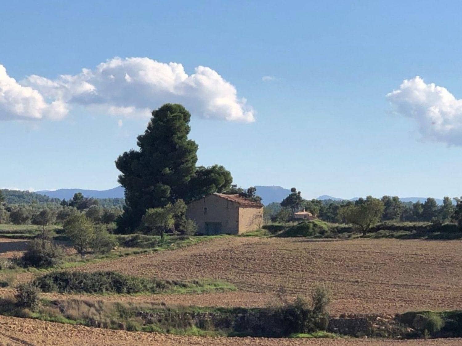 Finca/Country House for sale in Torre del Compte with garage - € 49,000 (Ref: 10124636)