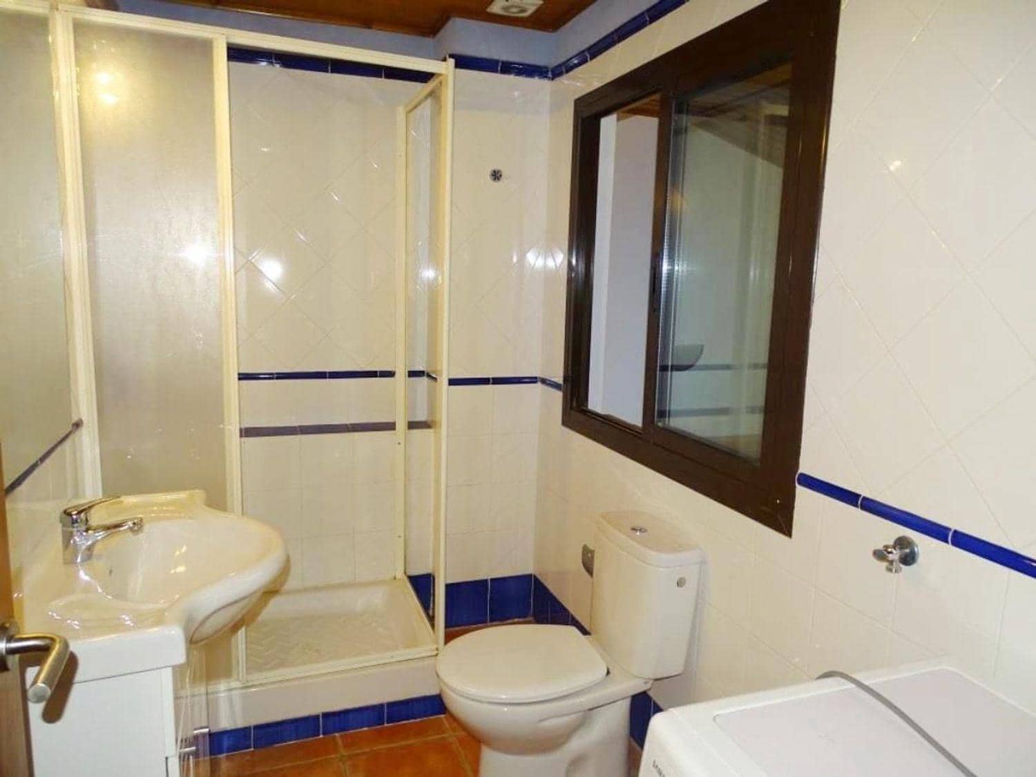 2 sovrum Kommersiell till salu i Cretas - 148 000 € (Ref: 10124642)
