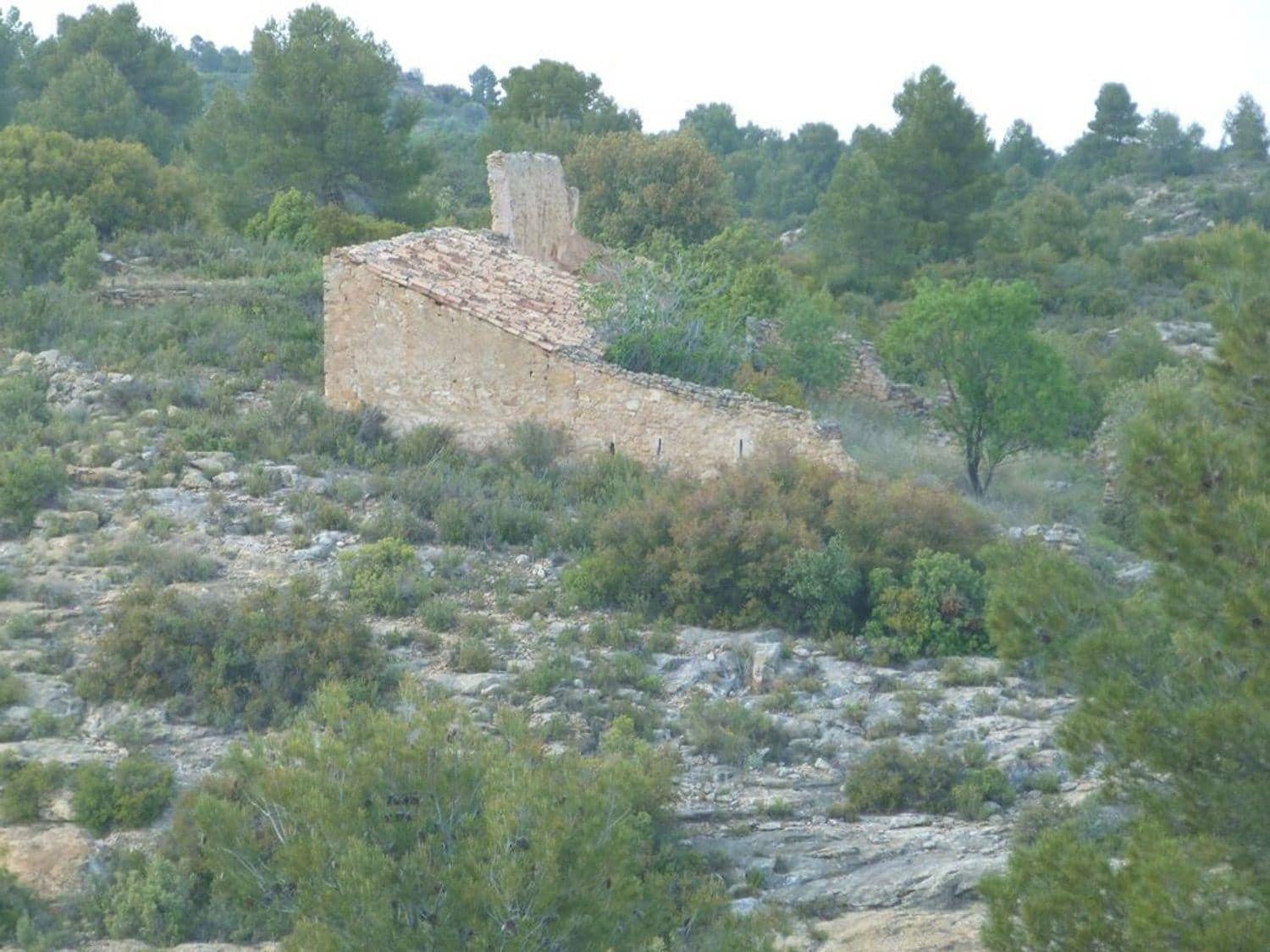 Ubebygd land til salgs i Valjunquera - € 35 000 (Ref: 10124643)