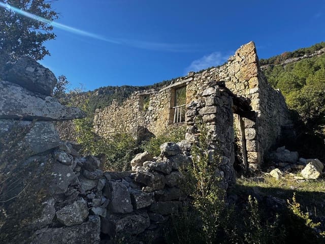 Terreno para Construção para venda em Valderrobres - 200 000 € (Ref: 10124652)