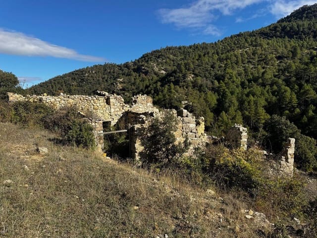 Terreno para Construção para venda em Valderrobres - 200 000 € (Ref: 10124652)