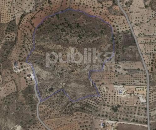 Grunde uden byggetilladelser til salg i Hondon de las Nieves - € 85.000 (Ref: 7985041)