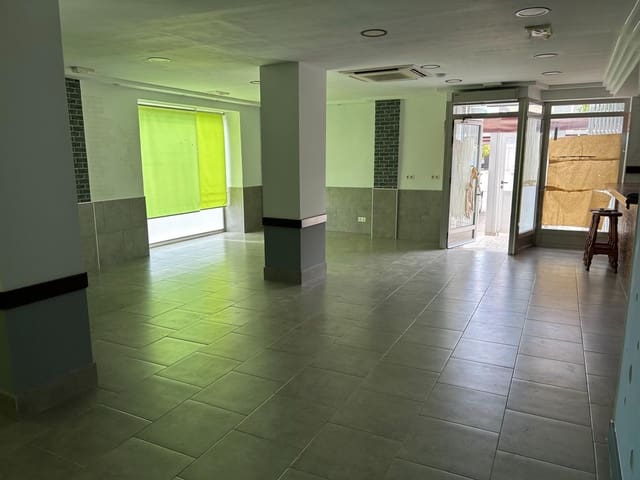 Comercial para venda em Centro, Santa Pola com garagem - 140 175 € (Ref: 7985064)