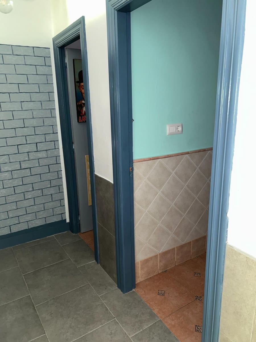 Comercial para venda em Santa Pola com garagem - 140 175 € (Ref: 7985064)