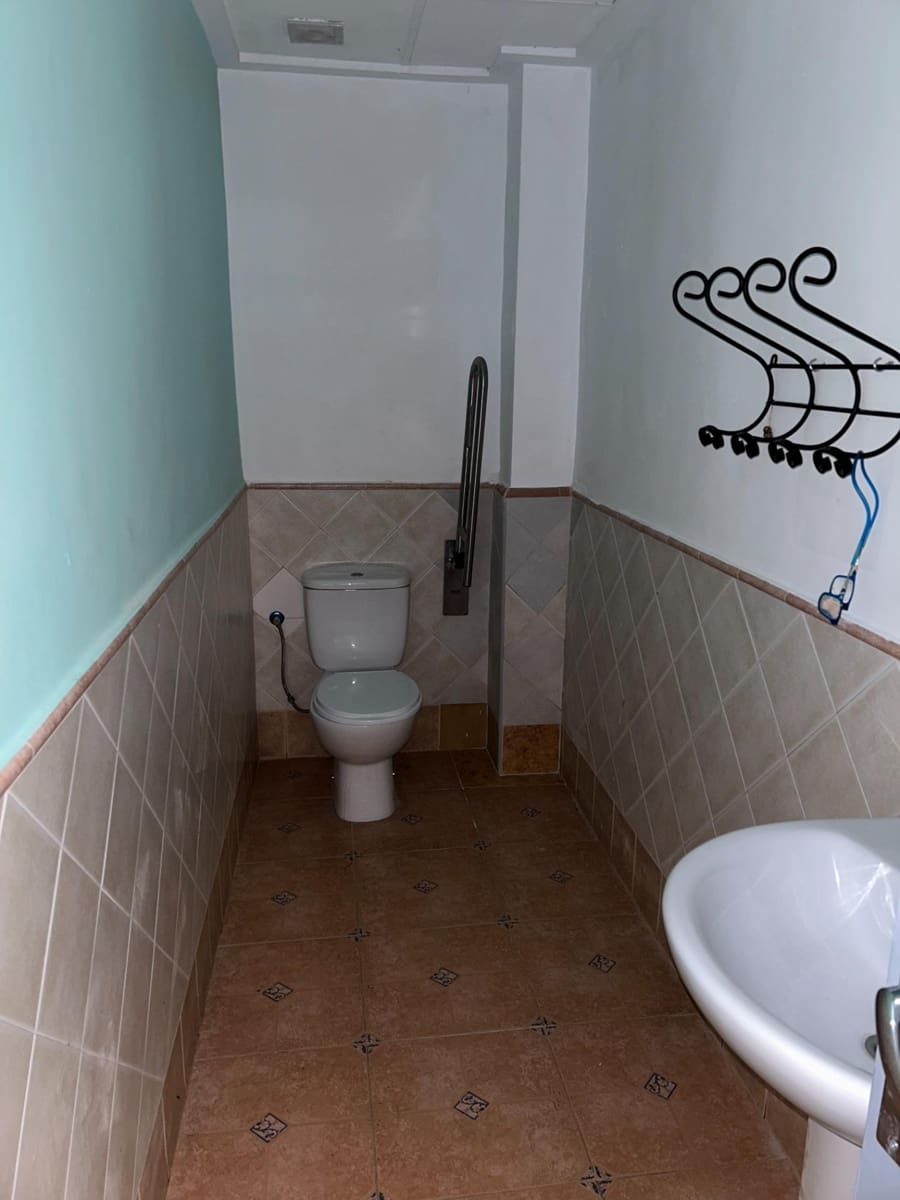 Comercial para venda em Santa Pola com garagem - 140 175 € (Ref: 7985064)