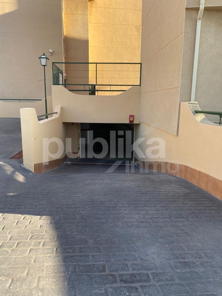 Garaje en Santa Pola en venta - 16.000 € (Ref: 7985076)