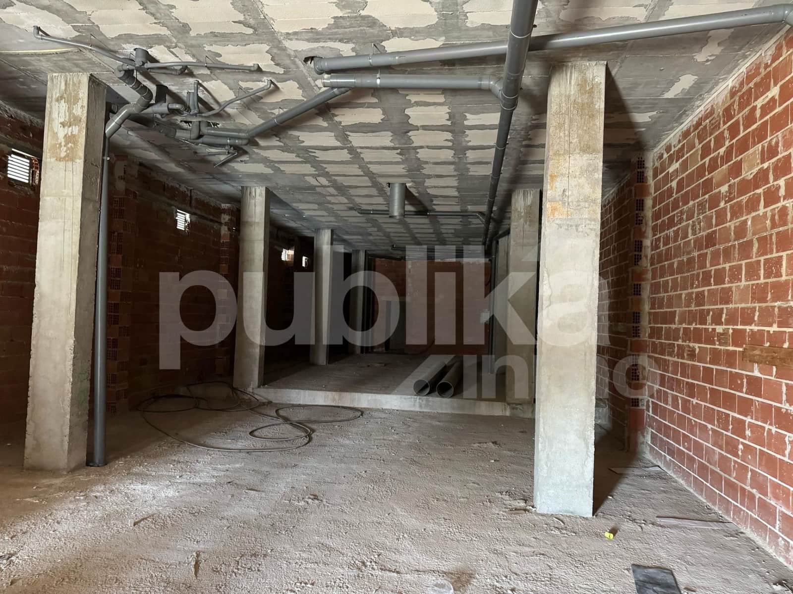 Erhverv til leje i Santa Pola - € 2.900 (Ref: 8104967)