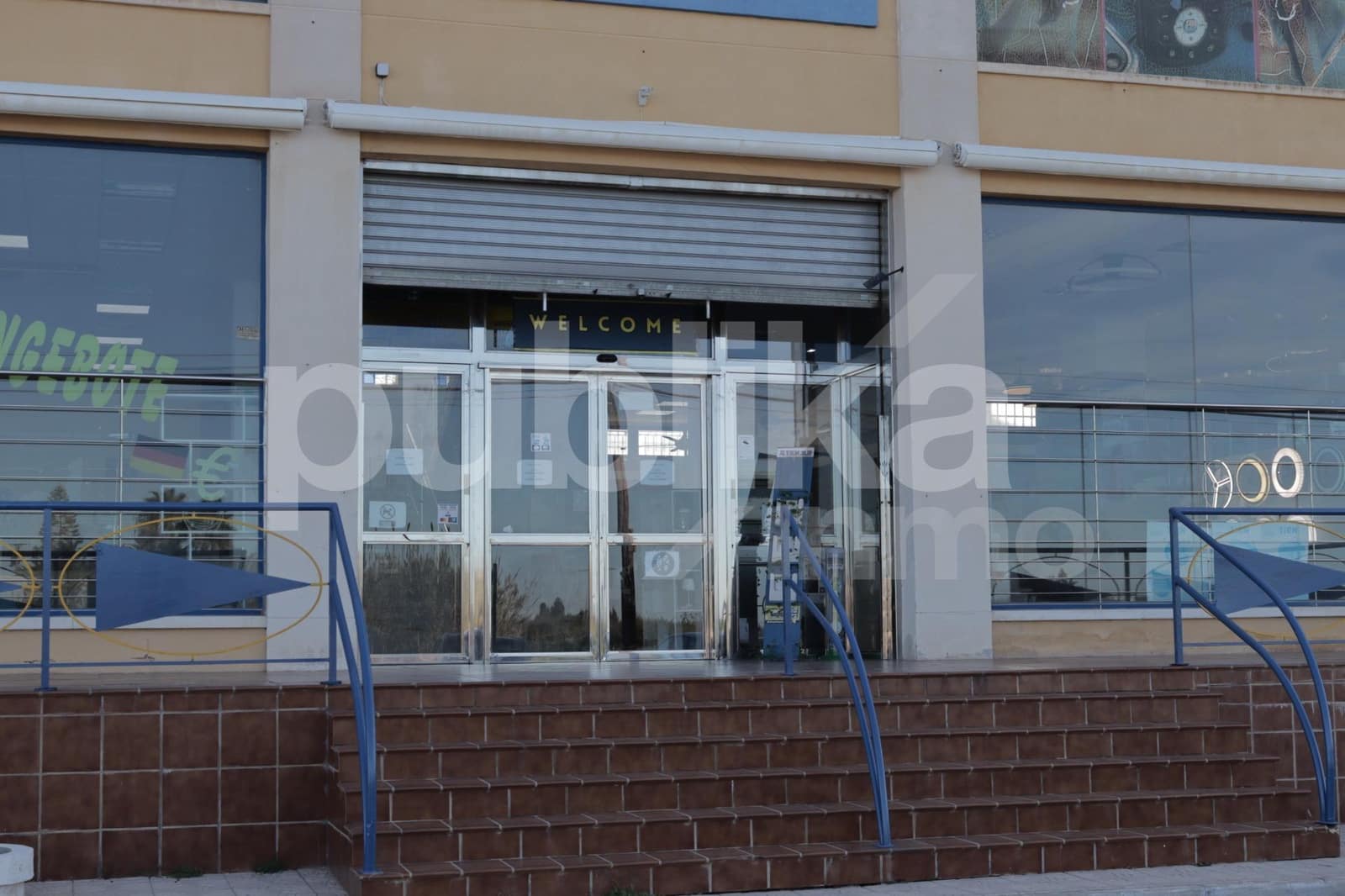 Erhverv til salg i Guardamar del Segura - € 1.800.000 (Ref: 8117534)