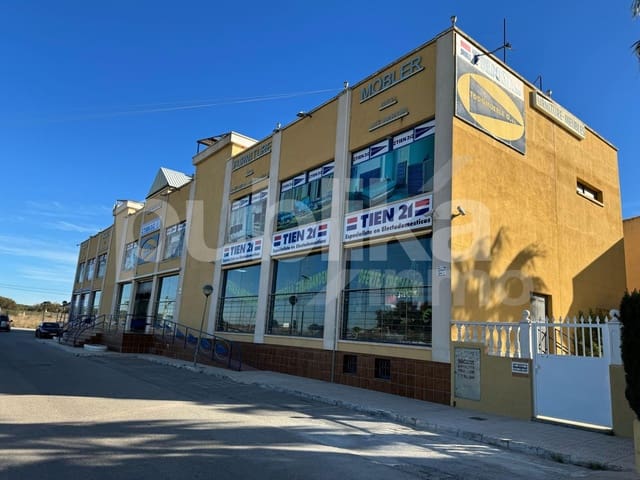 Erhverv til salg i Guardamar del Segura - € 1.800.000 (Ref: 8117534)