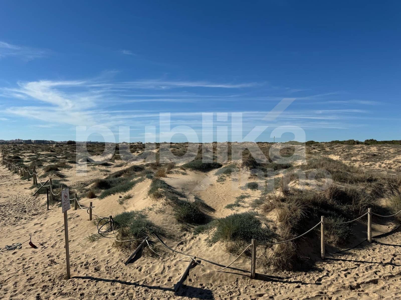 Erhverv til salg i Guardamar del Segura - € 1.800.000 (Ref: 8117534)