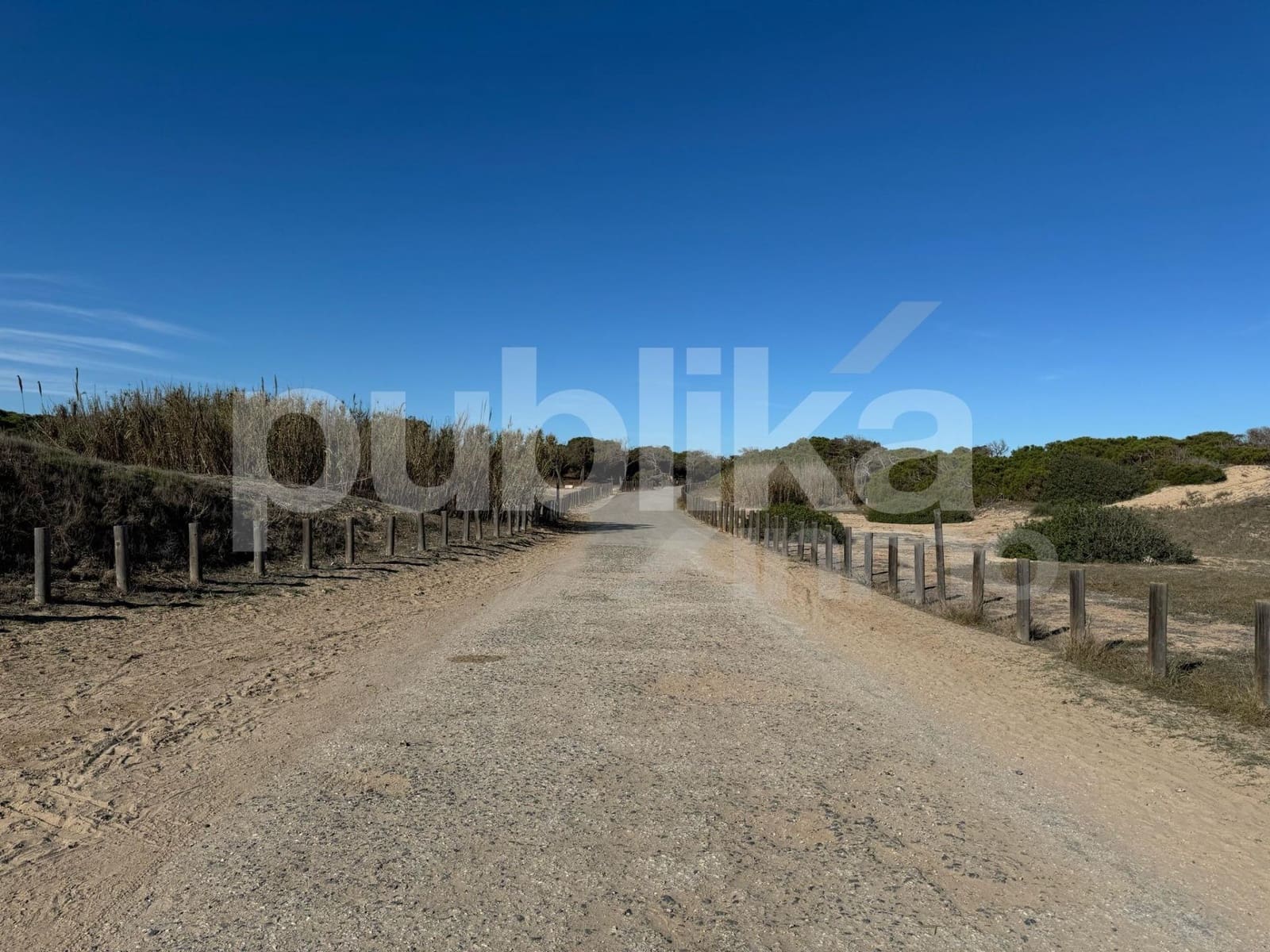 Erhverv til salg i Guardamar del Segura - € 1.800.000 (Ref: 8117534)