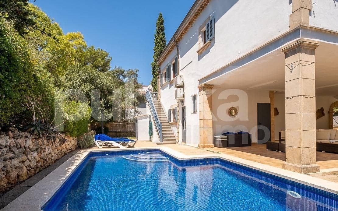 6 bedroom Villa for sale in Mal Pas-Bon Aire with pool - € 1,445,000 (Ref: 8460216)