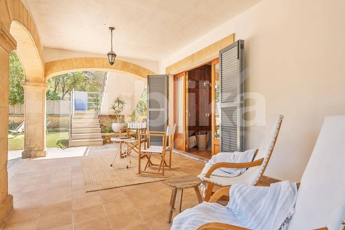 6 bedroom Villa for sale in Mal Pas-Bon Aire with pool - € 1,445,000 (Ref: 8460216)