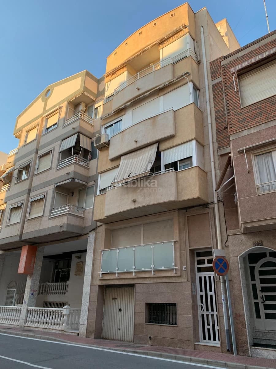 2 bedroom Flat for sale in Santa Pola - € 190,000 (Ref: 9847989)