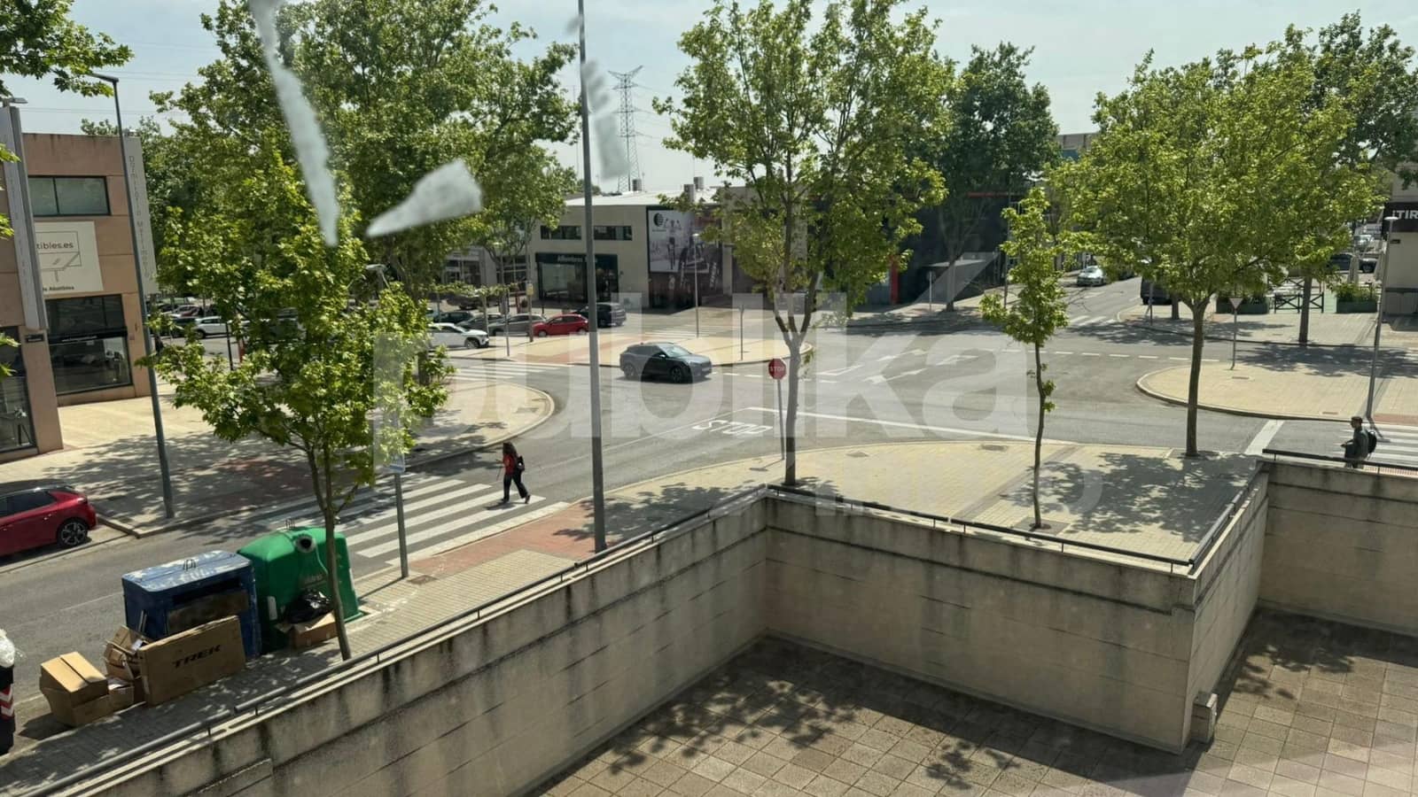 Kommersiell til salgs i Las Rozas de Madrid - € 280 000 (Ref: 9847990)
