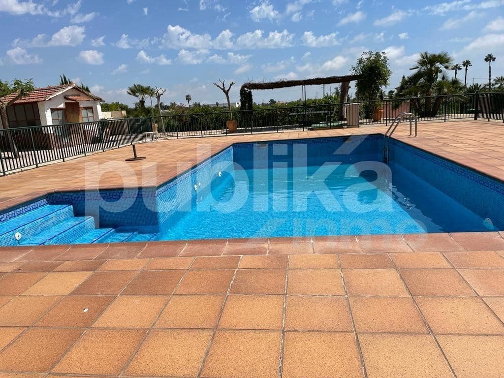 10 sovrum Villa till salu i Elche / Elx med pool - 580 000 € (Ref: 9847993)