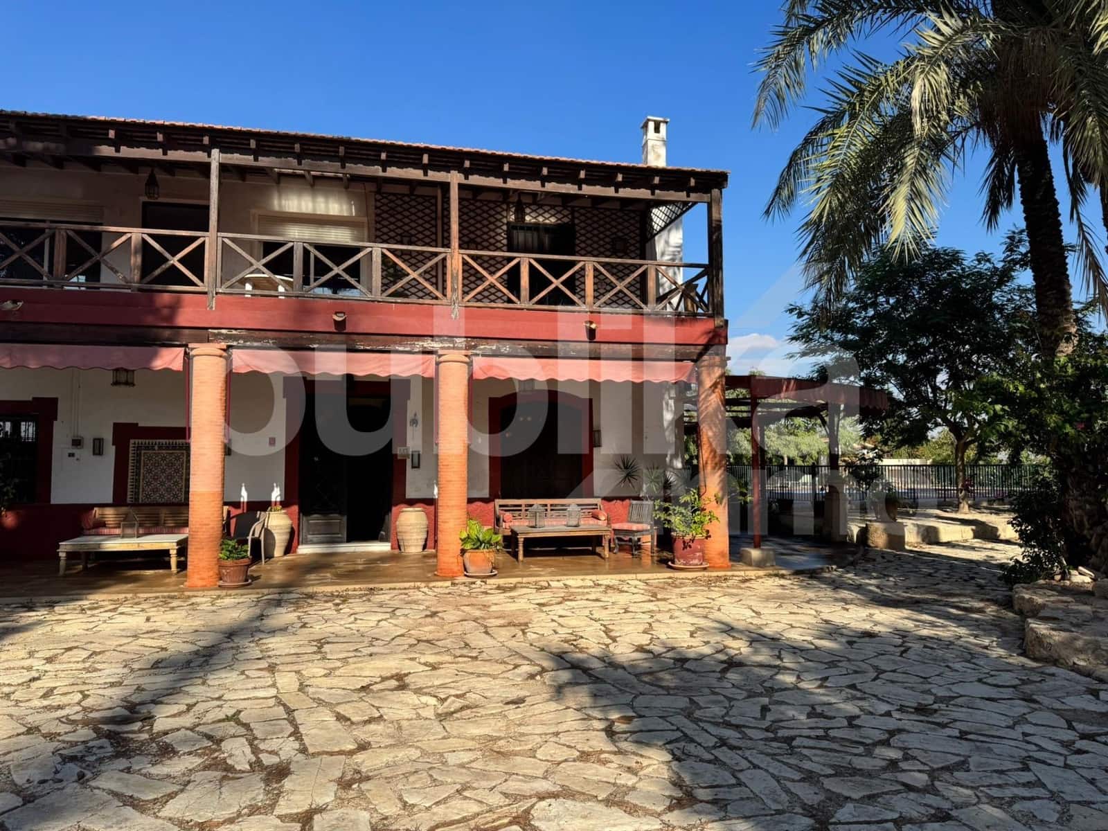 10 sovrum Villa till salu i Elche / Elx med pool - 580 000 € (Ref: 9847993)
