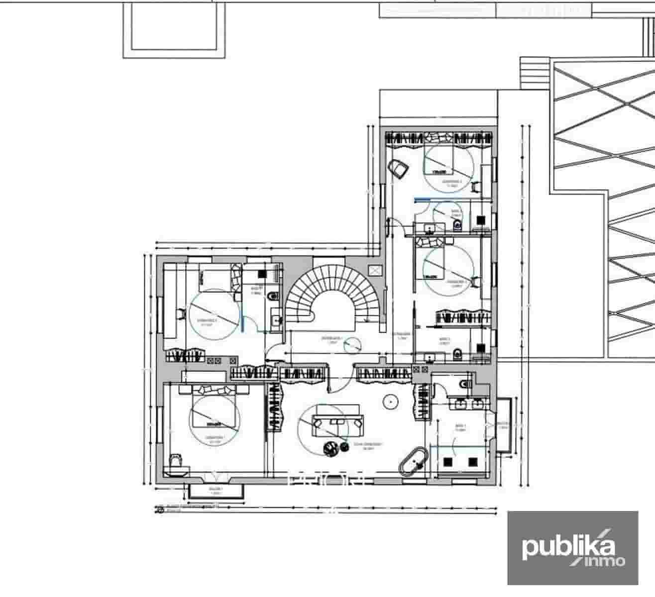 10 bedroom Villa for sale in Genova with pool garage - € 2,500,000 (Ref: 9847995)