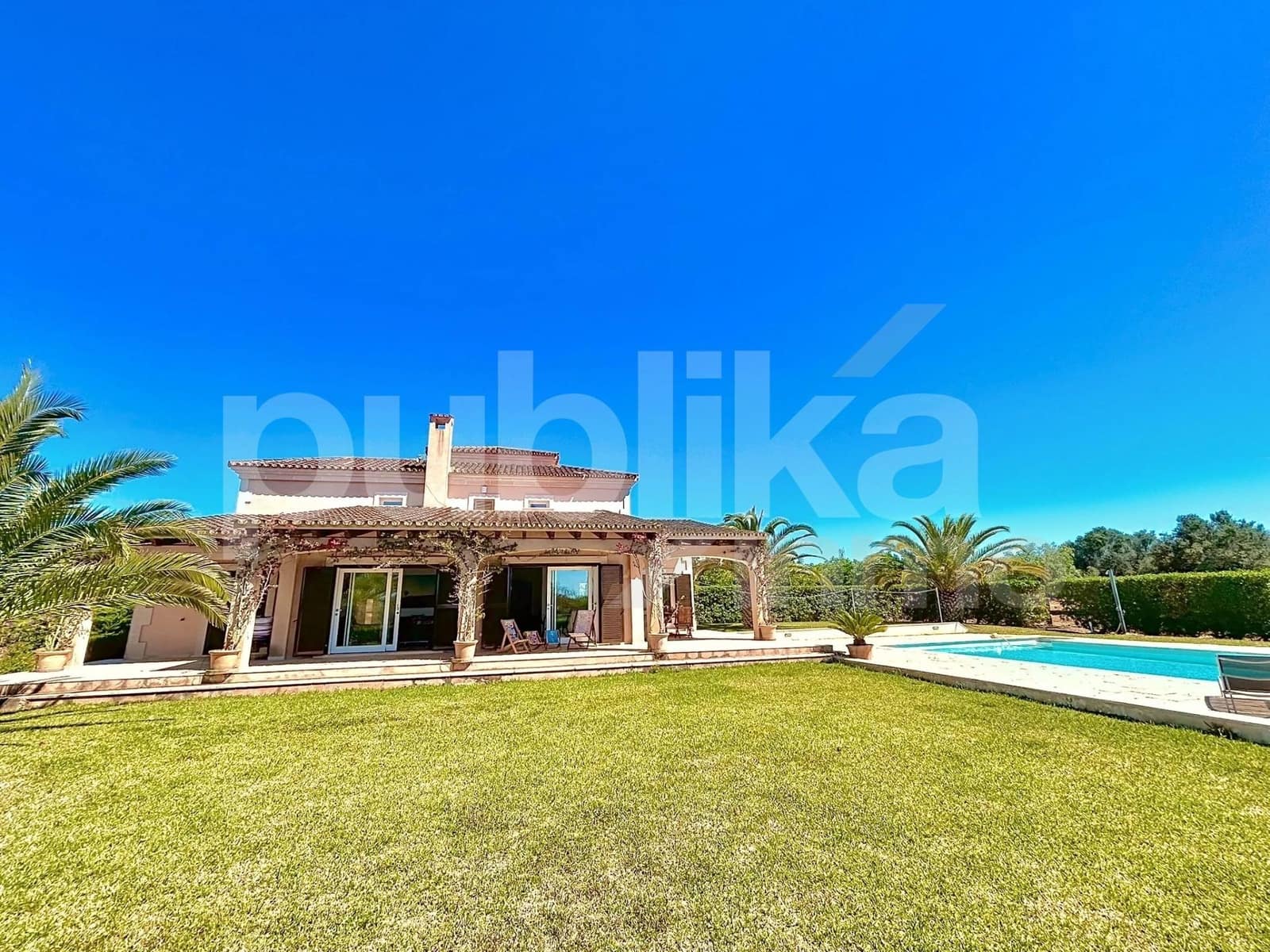 5 soverom Finca/Herregård til salgs i Campos med svømmebasseng - € 2 100 000 (Ref: 9847998)