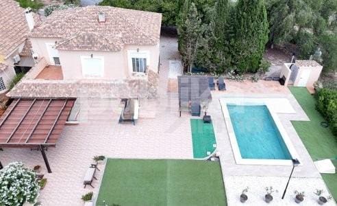 12 soveværelse Villa til salg i Perleta, Elche / Elx med swimmingpool garage - € 995.000 (Ref: 9847999)