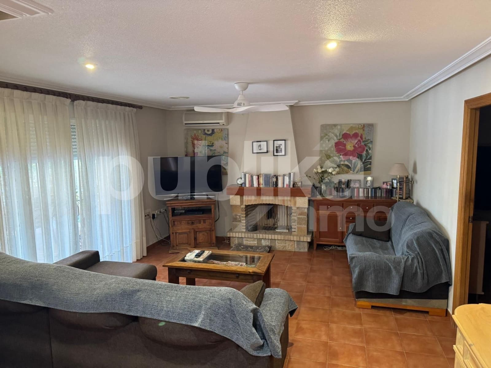 12 bedroom Villa for sale in Perleta with pool garage - € 995,000 (Ref: 9847999)
