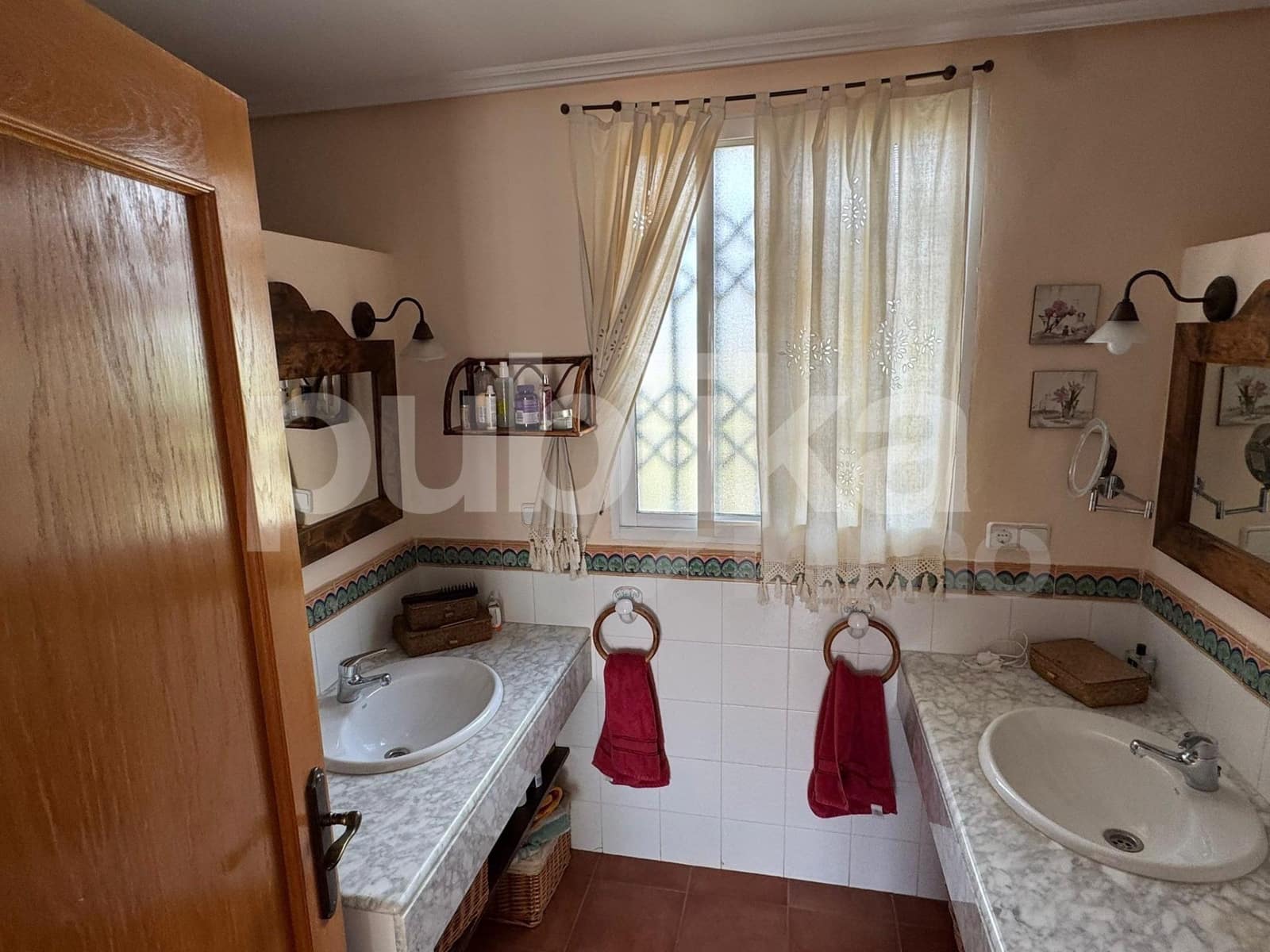 12 bedroom Villa for sale in Perleta with pool garage - € 995,000 (Ref: 9847999)