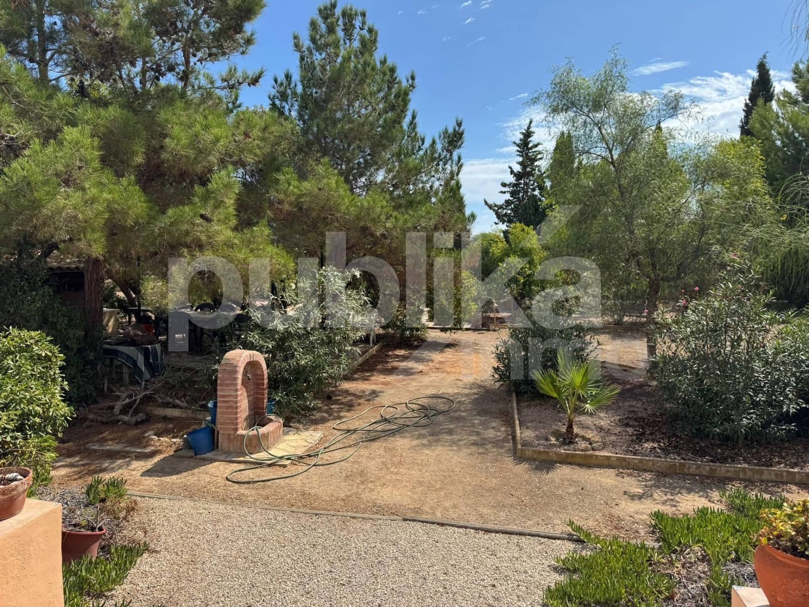 12 bedroom Villa for sale in Perleta with pool garage - € 995,000 (Ref: 9847999)