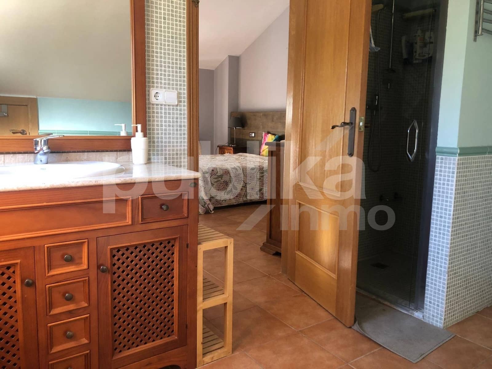 12 bedroom Villa for sale in Perleta with pool garage - € 995,000 (Ref: 9847999)