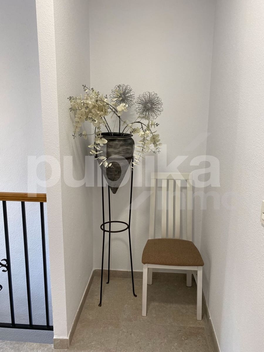 Adosado de 4 habitaciones en Santa Pola en venta con piscina - 260.000 € (Ref: 9848000)