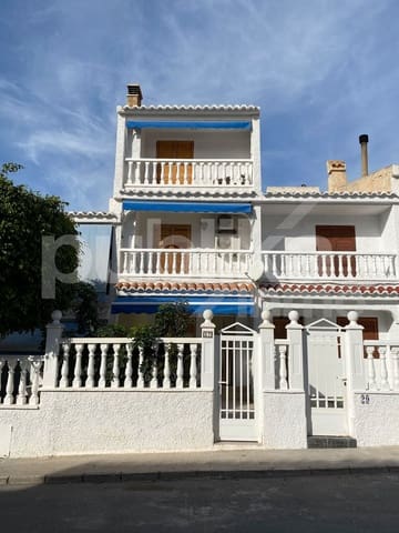 Adosado de 4 habitaciones en Santa Pola en venta con piscina - 260.000 € (Ref: 9848000)