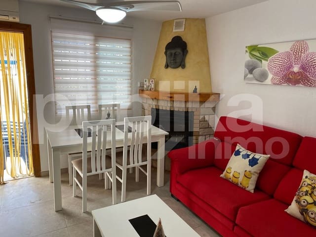 Adosado de 4 habitaciones en Santa Pola en venta con piscina - 260.000 € (Ref: 9848000)