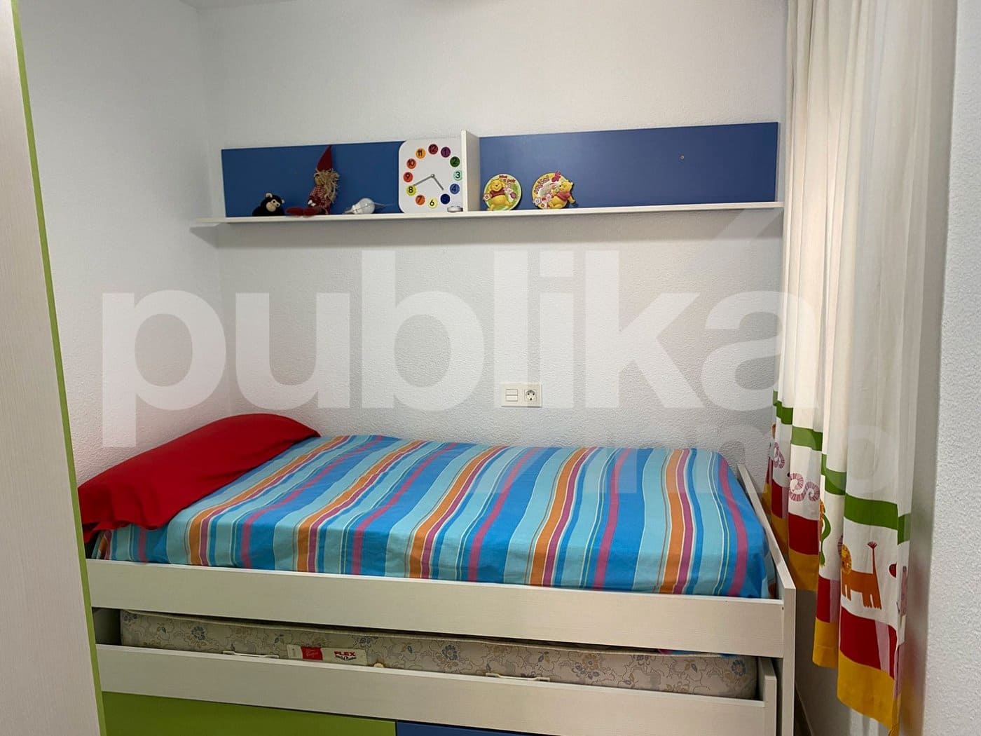 Adosado de 4 habitaciones en Santa Pola en venta con piscina - 260.000 € (Ref: 9848000)