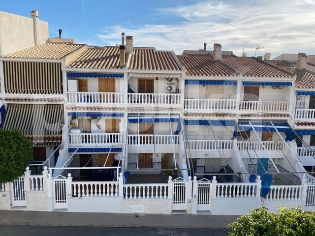 Adosado de 4 habitaciones en Santa Pola en venta con piscina - 260.000 € (Ref: 9848000)